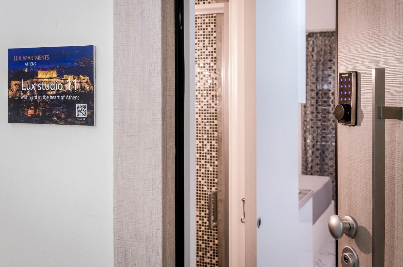 Lux Studio 11 With Yard In The Heart Of Athens Appartement Buitenkant foto